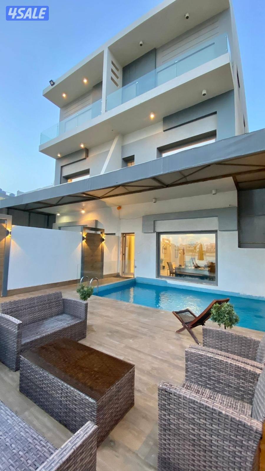 للايجار شالهيات برايفت عالخور بسعر مناسب جدا8