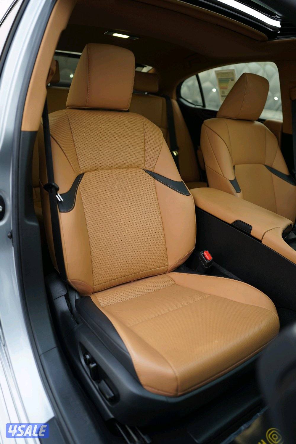 Lexus ES 250/2023/37.000KM12