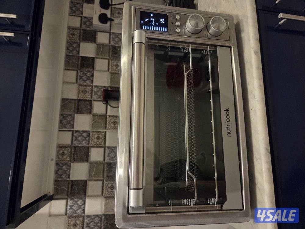 للبيع فرن كهربائي ٣ في ١ ميكرويف وفرن ومقلاه هوائية0