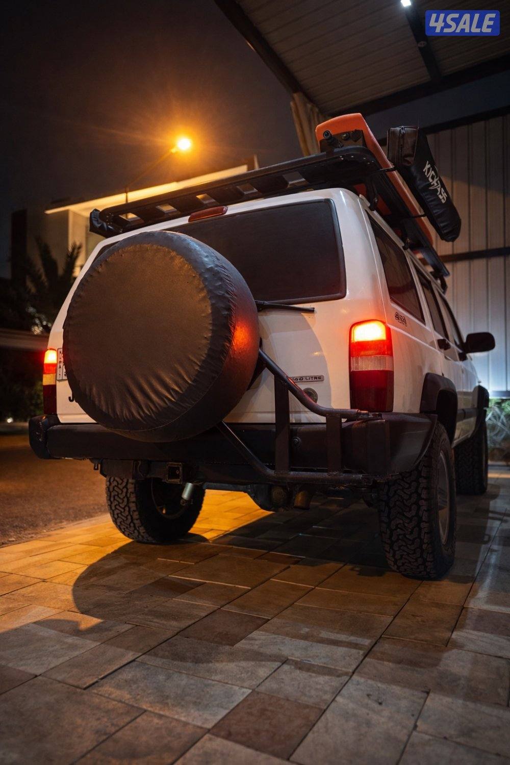 شيروكي 2000 جير عادي2