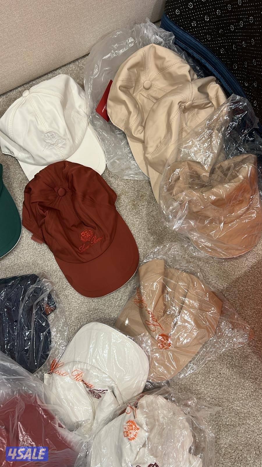 للبيع كابات لوربيانا كلهم بالكيس مع الاستكر البيع جمله2