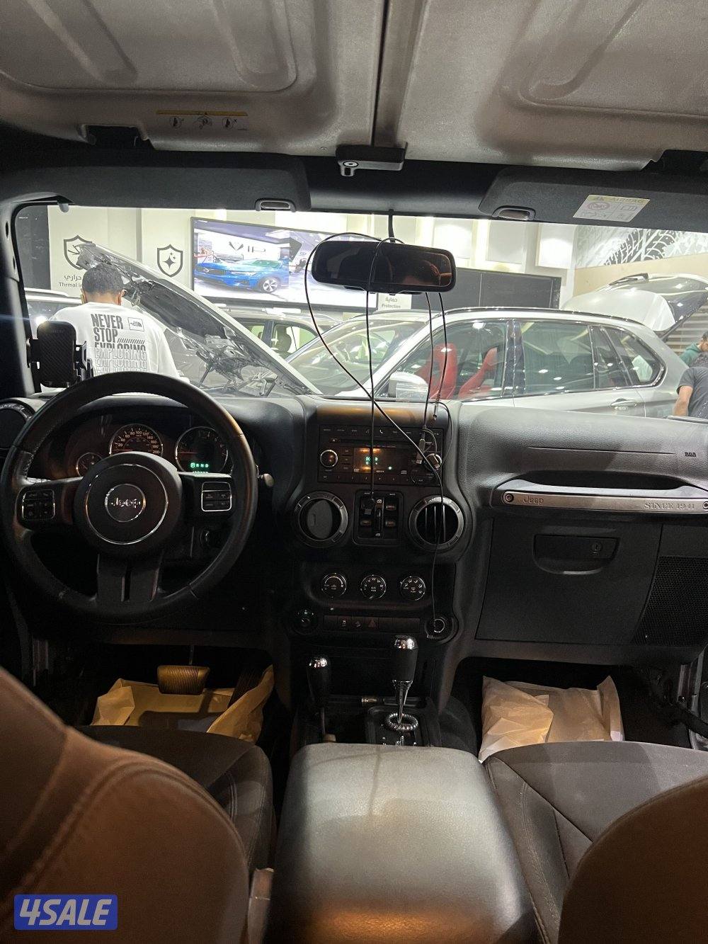 للبيع جيب رانجلر بحاله ممتازه4