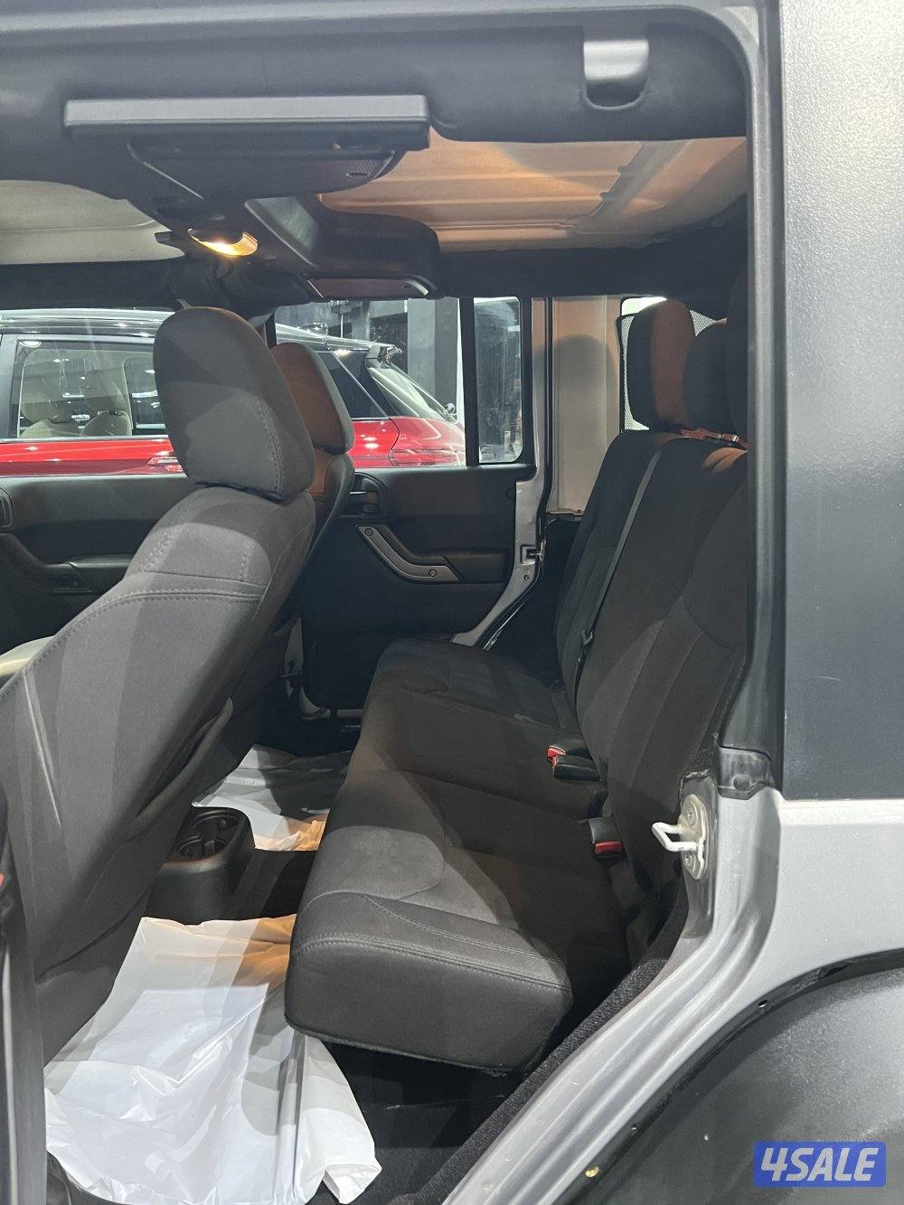 للبيع جيب رانجلر بحاله ممتازه5