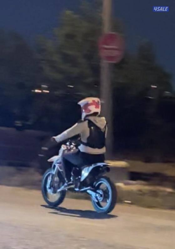 سيكل صيني حجم 125موديل2024 شغال اموره طيبه لاكن يبيله كلج فقط1