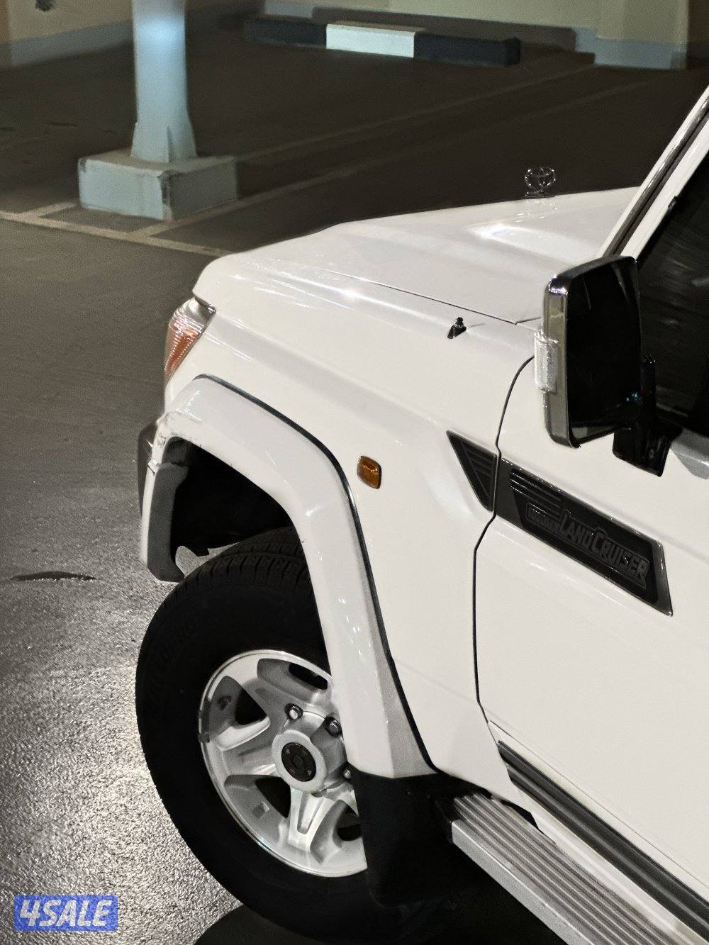 للبيع ربع 2019 صبغ الوكاله ماشي ١٤٨1