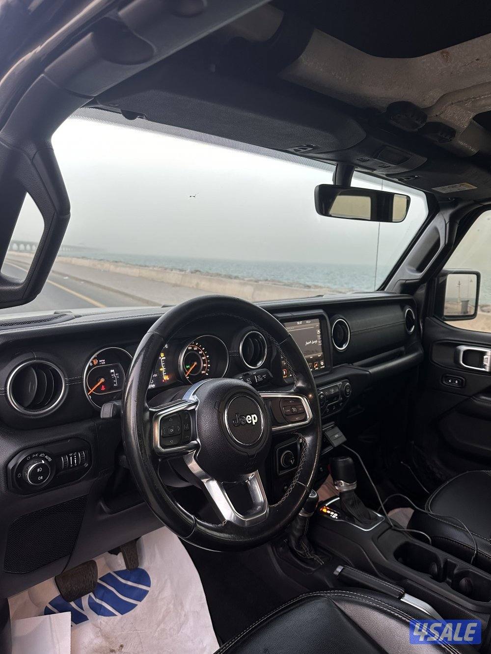 للبيع جيب وانجبر موديل 202012