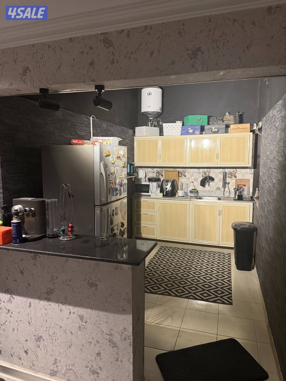 للبيع شقه مؤثثه8