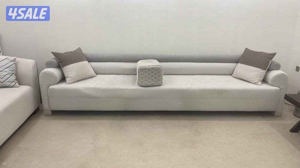 للبيع ثلاث جلسات الطول٣.٥  متر وأطوال تشيل خمس أشخاص1