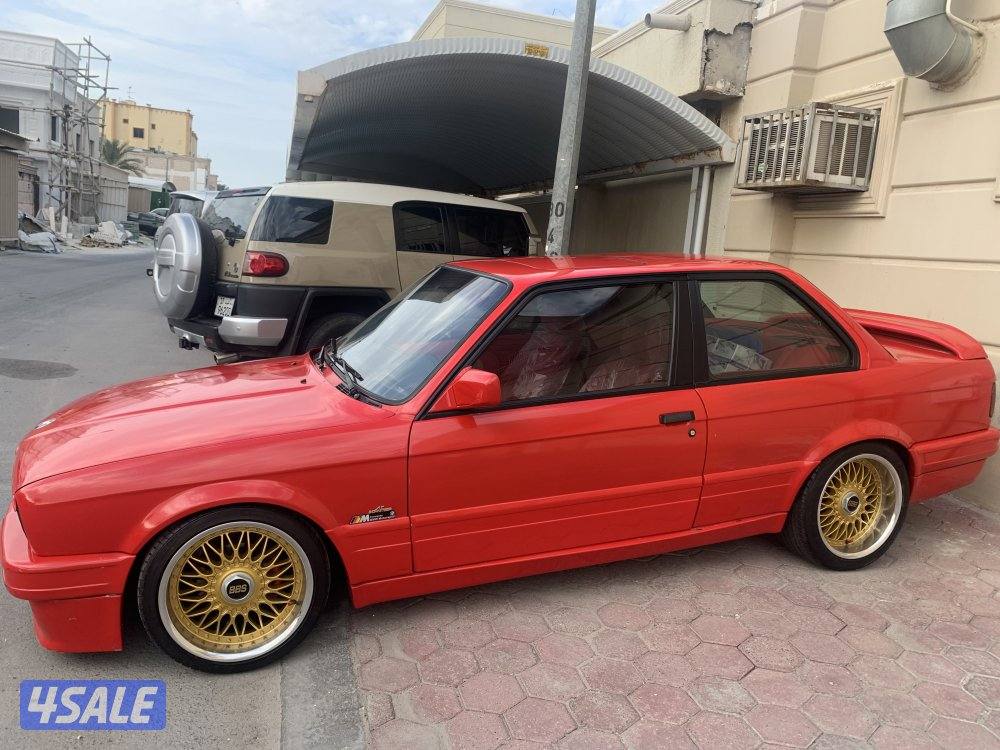 للبيع E30 موديل 19902