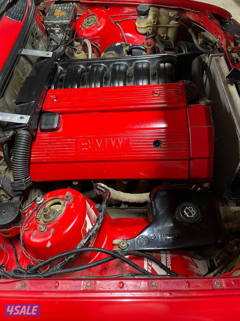 للبيع E30 موديل 19903