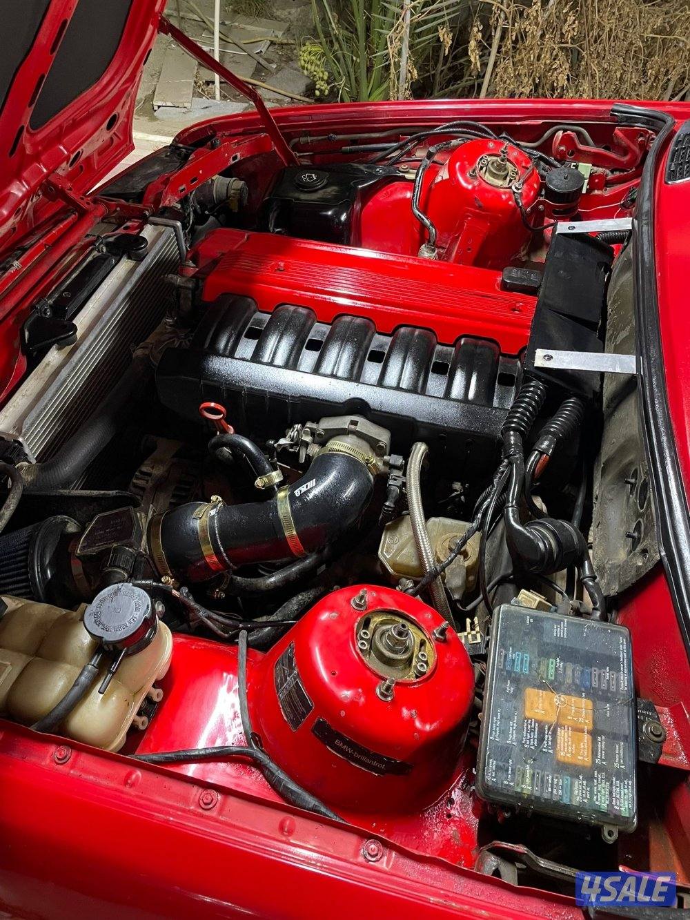 للبيع E30 موديل 19908