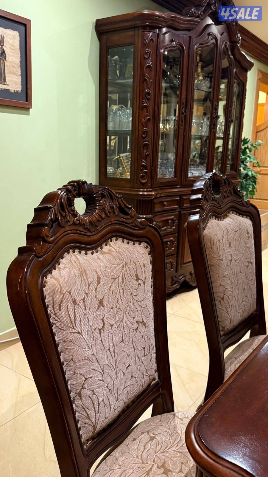 غرفة طعام كلاسيك فاخره4