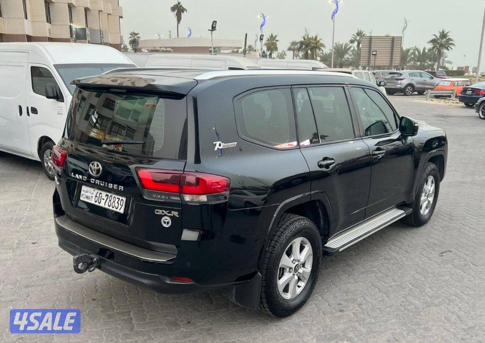 لاند كروزر 20222