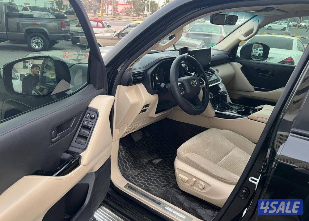 لاند كروزر 20225