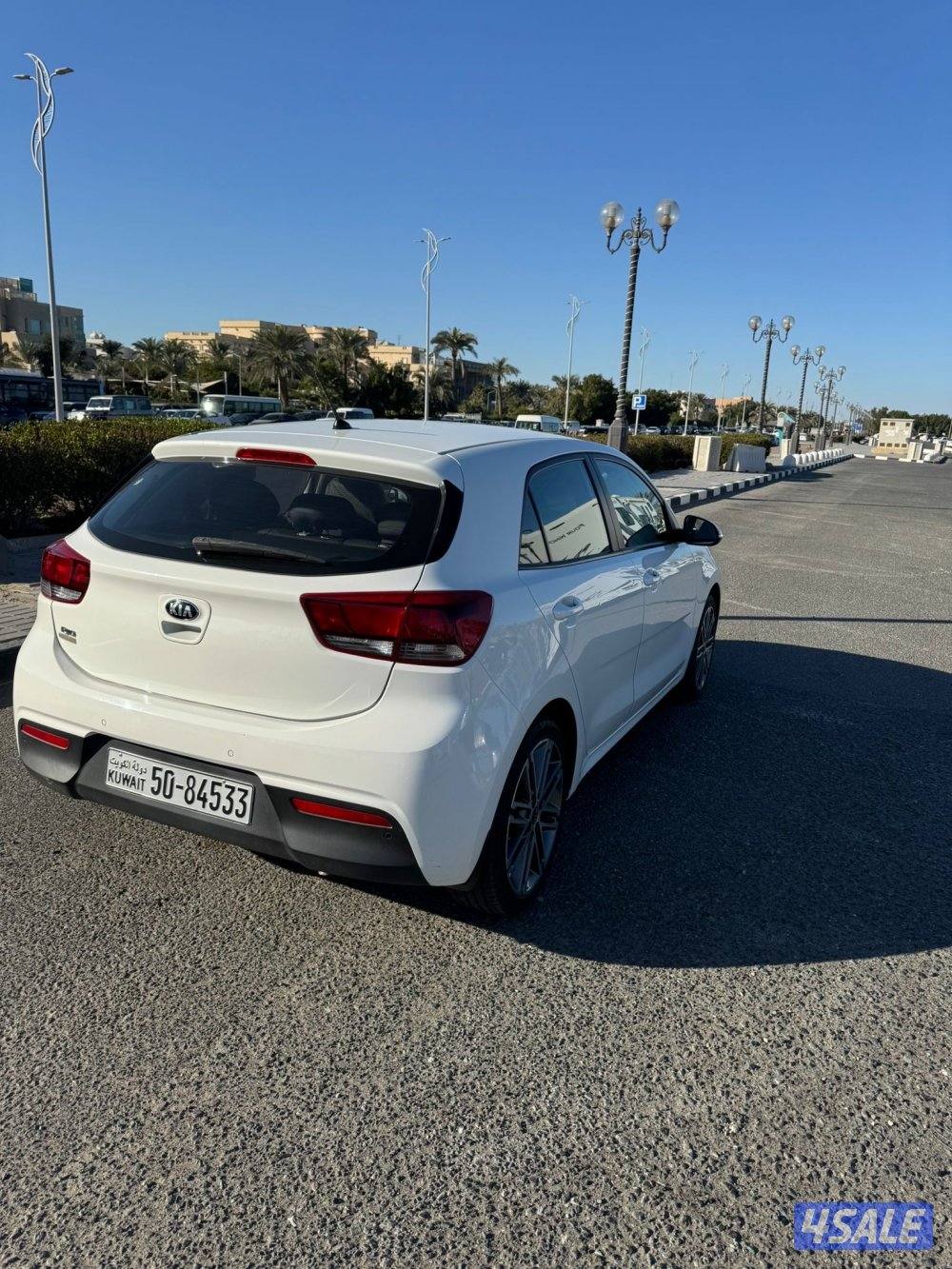 للبيع كيا ريو شرط الفحص وكاااله5
