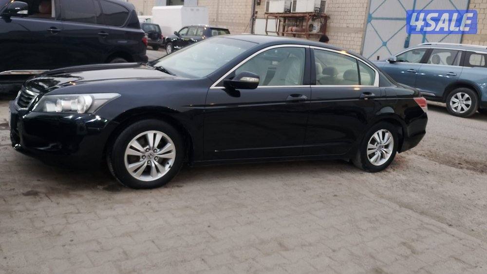 هوندا اكورد موديل 2008 بحاله ممتازه2