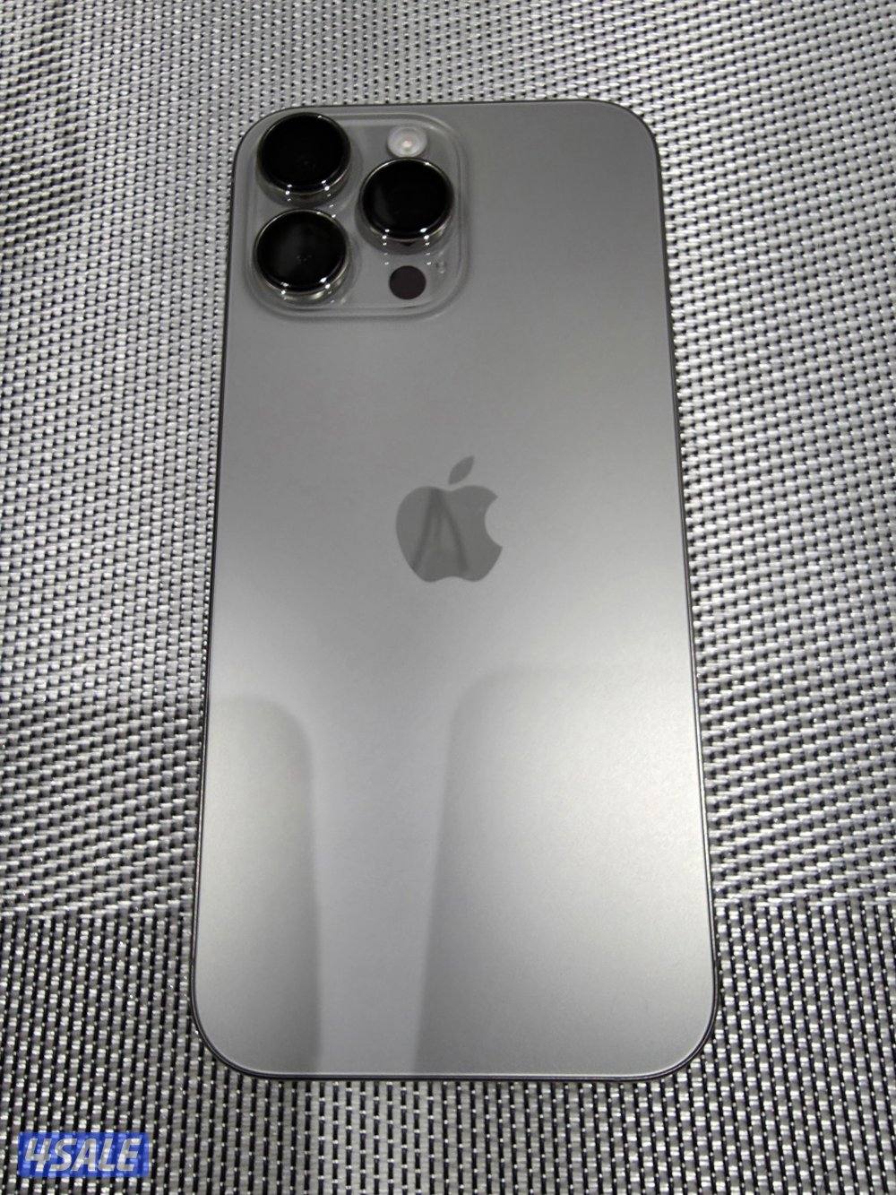 ايفون ١٦ بروماكس E.SIM3