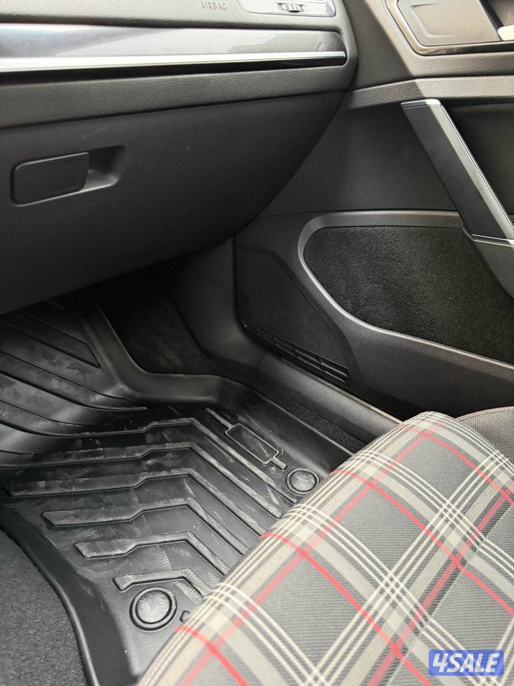 جولف GTI ماشي ١٠٦ بانوراما6