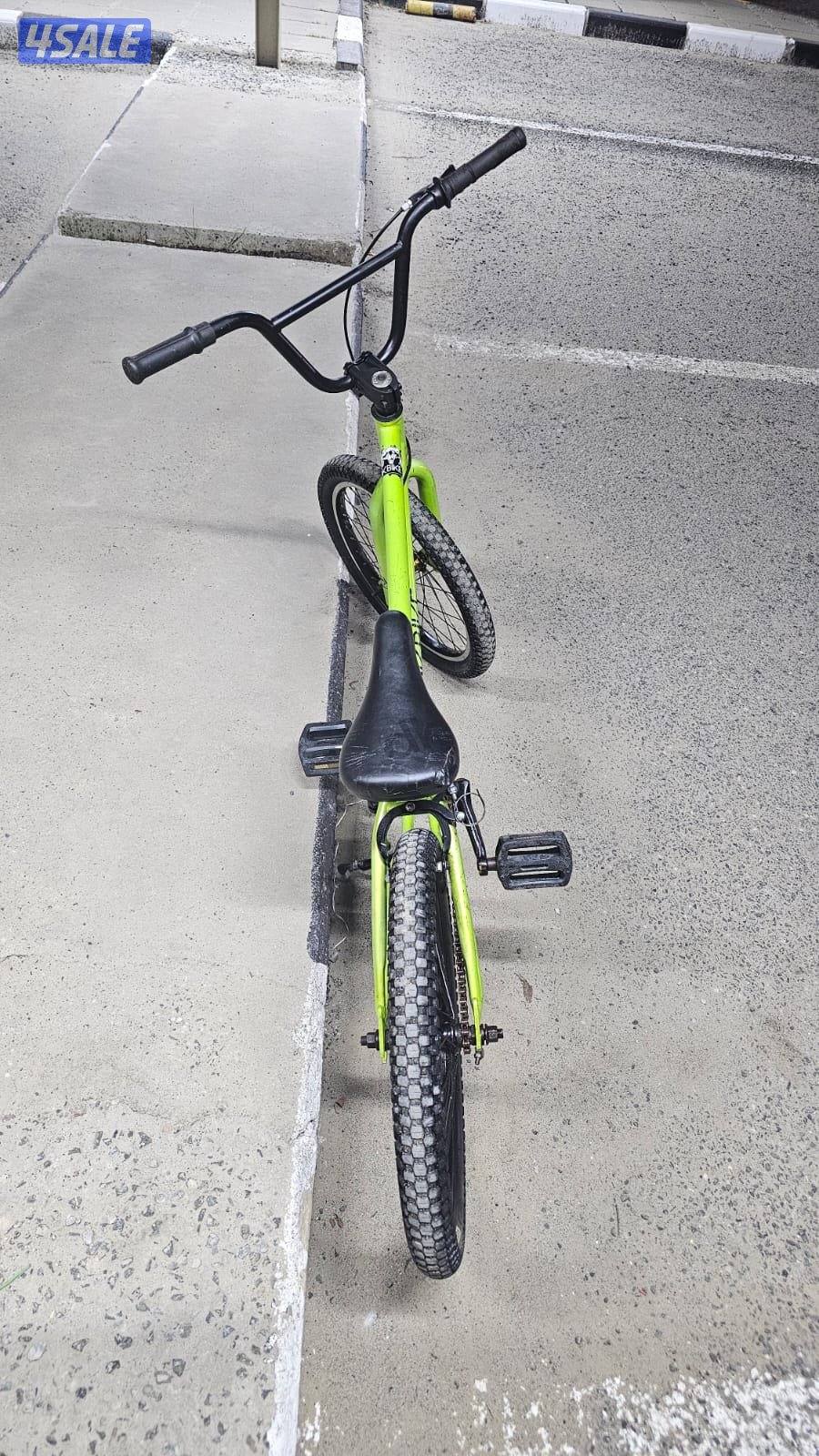 قاري dk بحالة ممتازة السعر الاصلي السعر 30دينارمعلومات اكثر اقرأ الوصف4