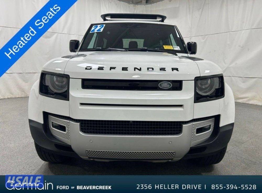 Defender 900
