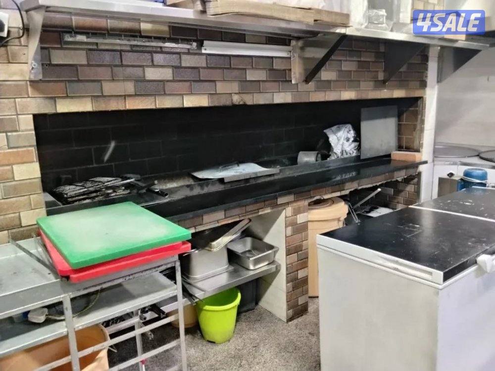 للبيع لعدم التفرغ مطعم بسوق السالمية مجهز بالكامل موقع ممتاز12
