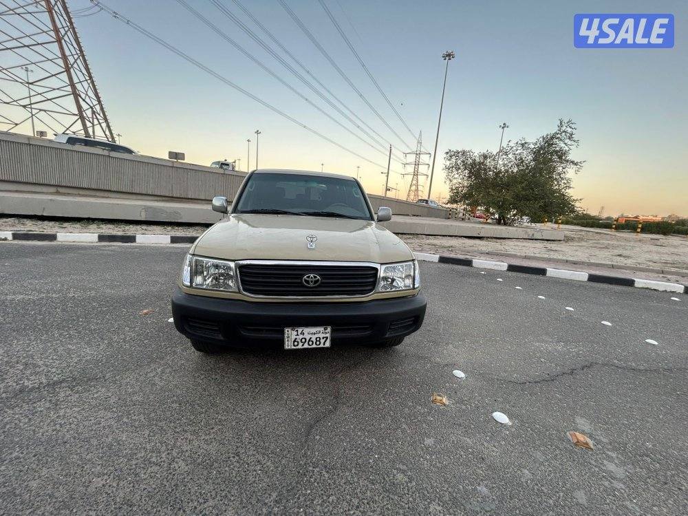 لاند G موديل 2002 وارد الساير قير عادي أساس سبير الوكاله مانزل منه0