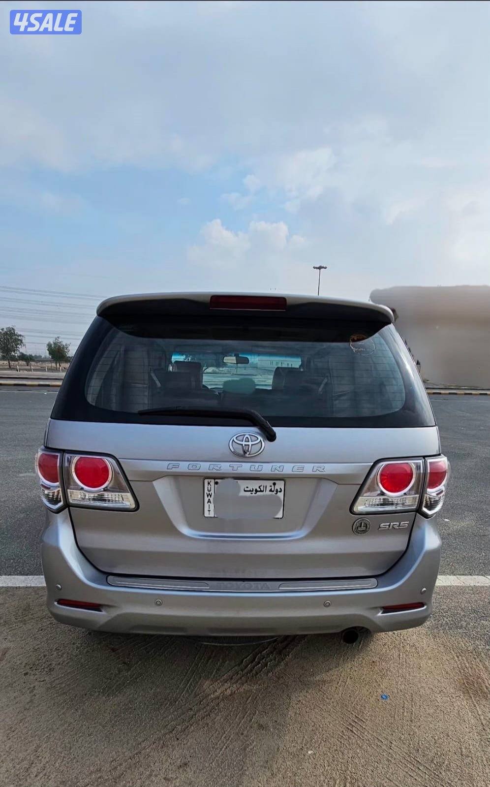 TOYOTA FORTUNER 2015 4 cylinder for sale2