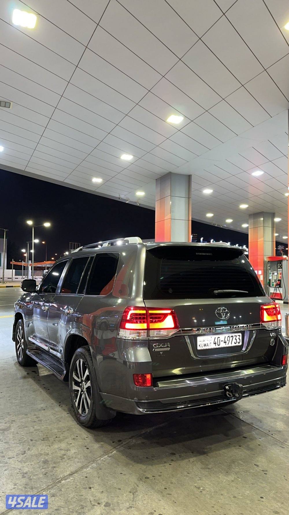 لاند كروزر قراند تورنق4