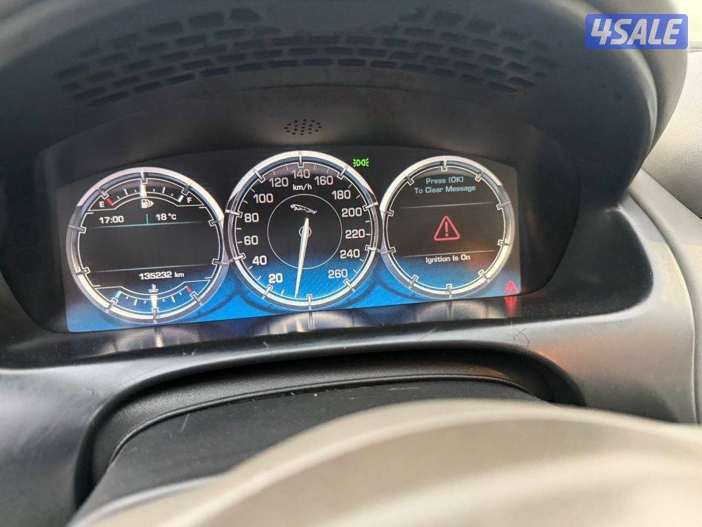 عداد 134 فقط جاكور xjL موديل 20128