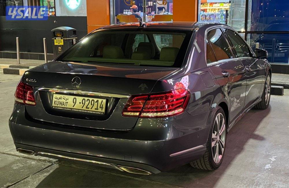 بسعر  ١٨٠٠ فقط3