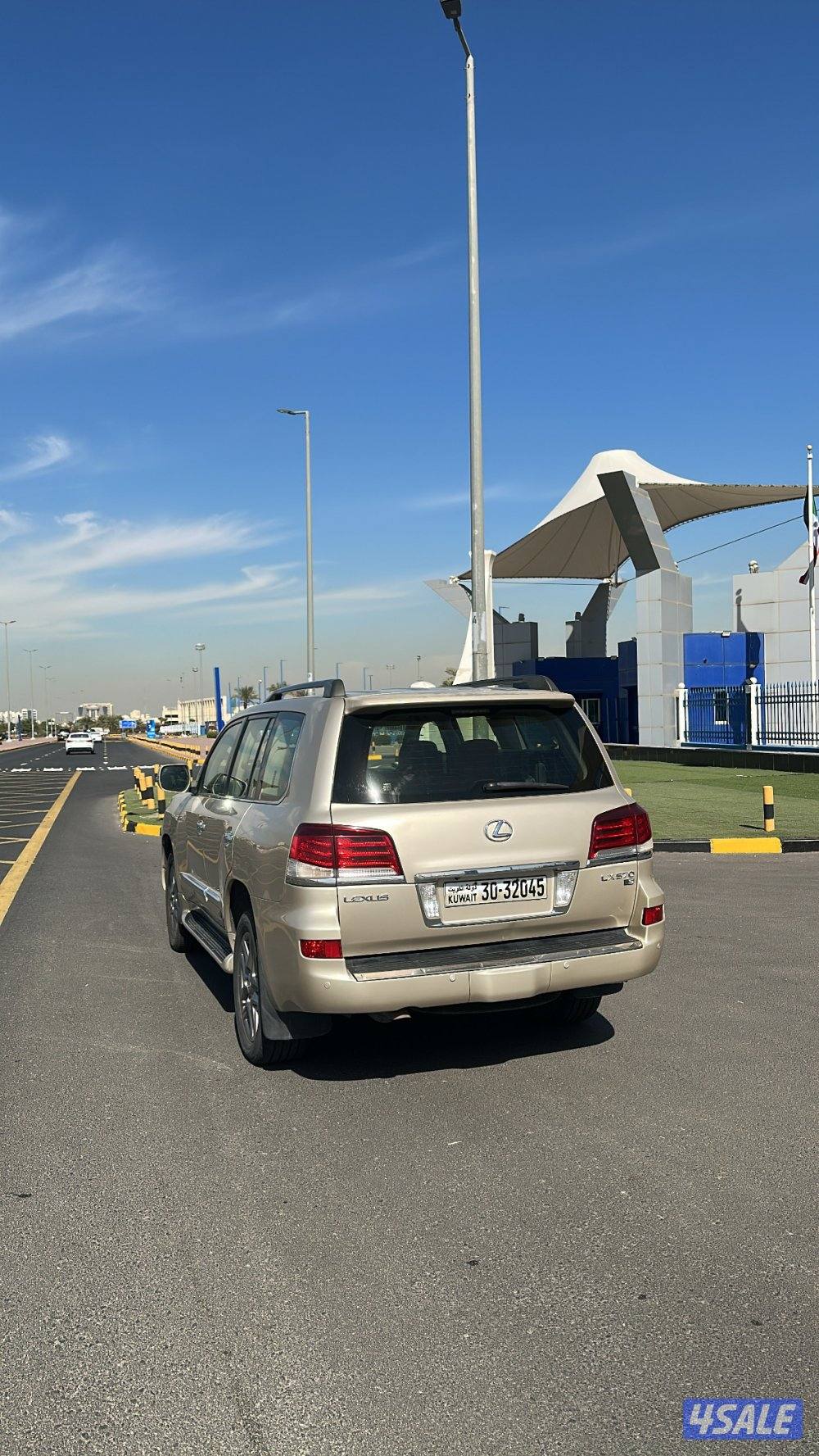 لكزس 2012 سبورت اعلى فئه3