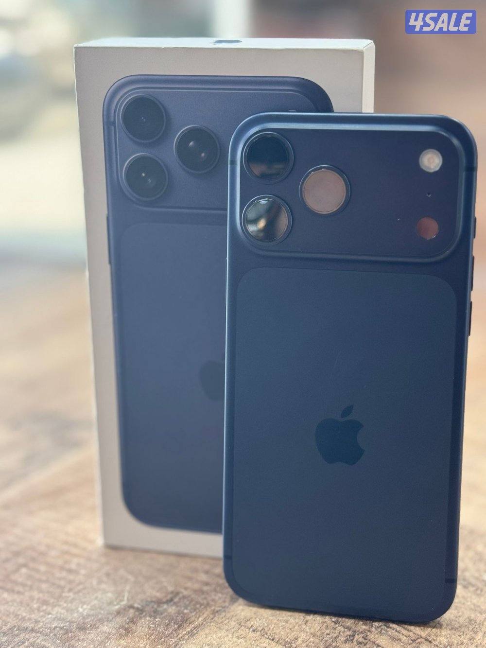 ايفون 17 بروماكس 256 جيجا ولاخدش كالجديد +كفر + حمايات2