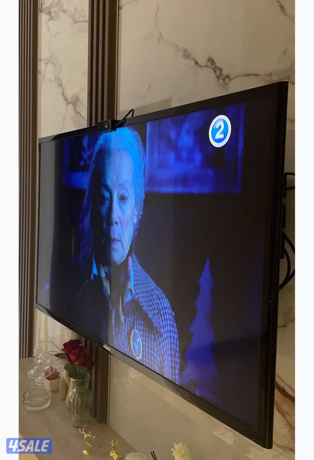 للبيع تلفزيون سامسونج 40 بوصة شبه جديد0