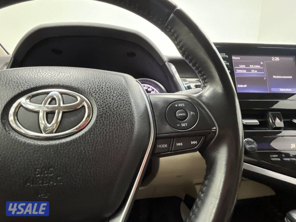 TOYOTA CAMRY GLE 4 CYL MID OPTION7