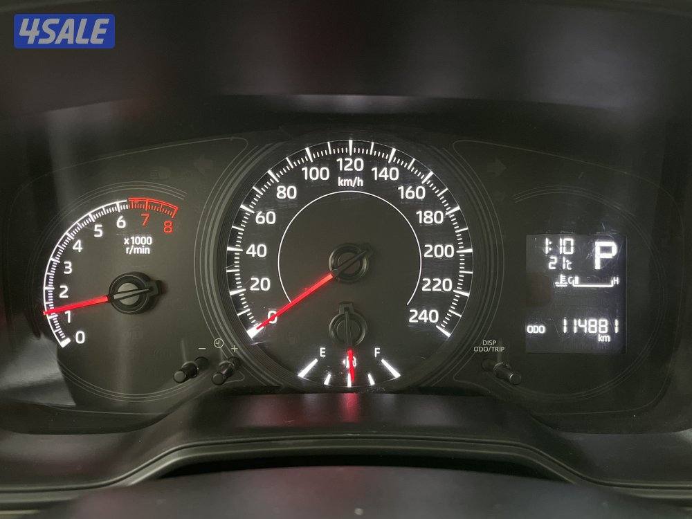 TOYOTA COROLLA 1.6L XLI STD OPTION6