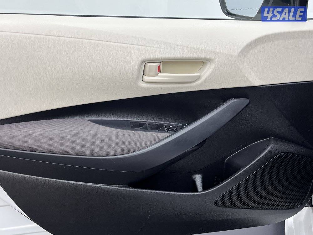 TOYOTA COROLLA 1.6L XLI STD OPTION10