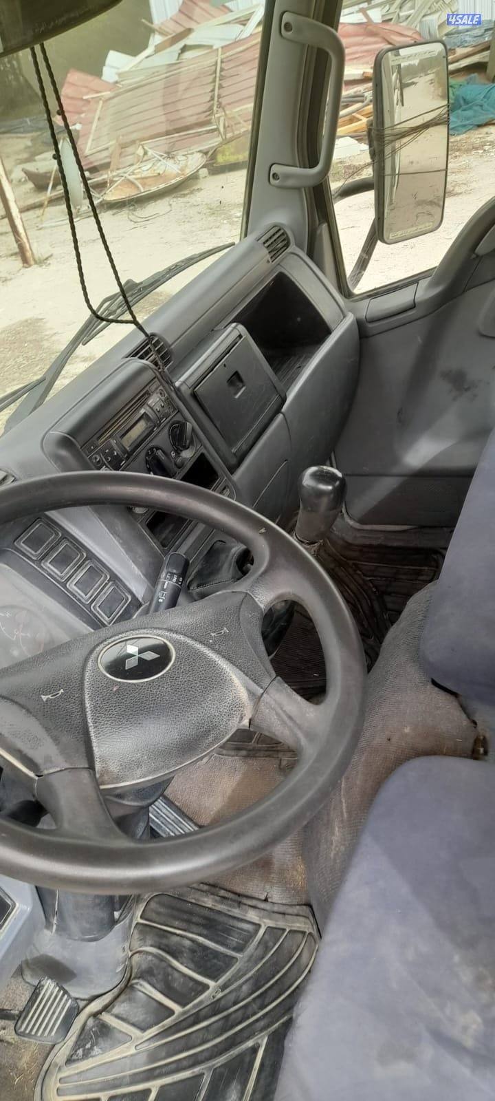 هاف لوري ميتسوبيشي5