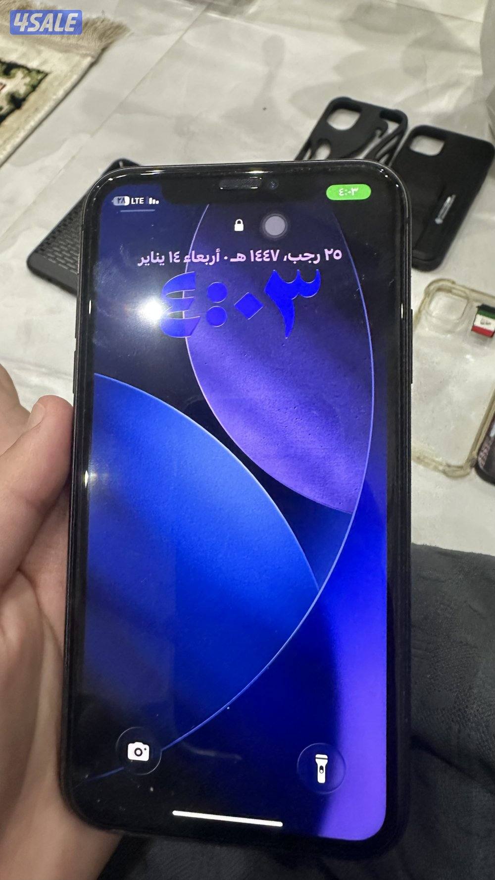 للبيع ايفون ١١4