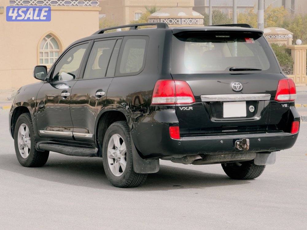 موديل 2010 VXR ماشي: 260 الف2