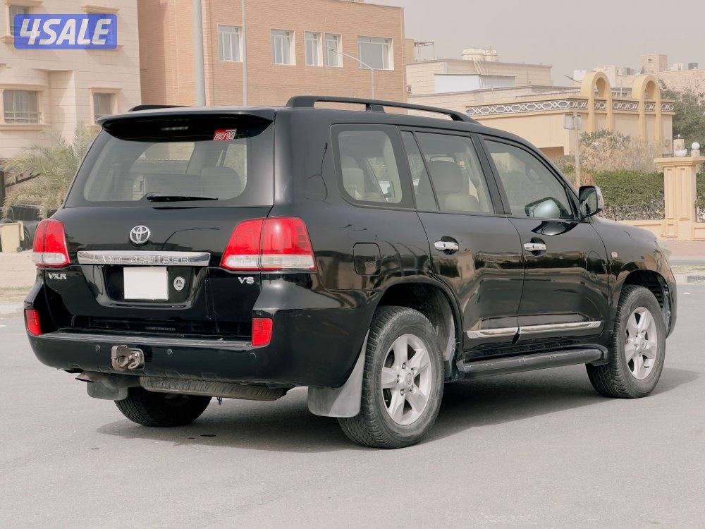 موديل 2010 VXR ماشي: 260 الف3