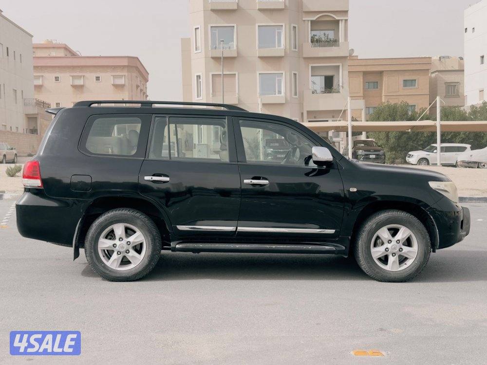 موديل 2010 VXR ماشي: 260 الف5