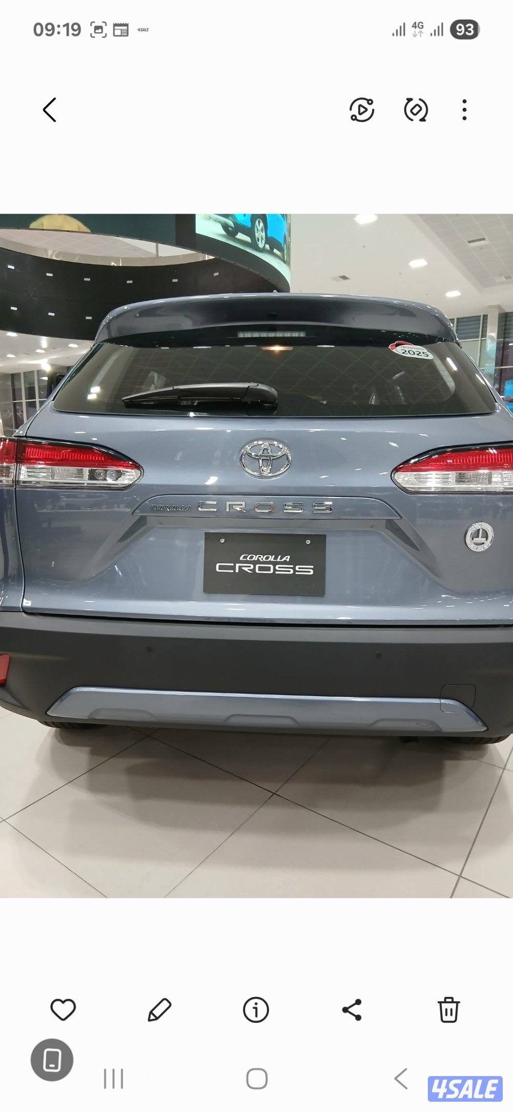 للبيع تويوتا كورولا غروس موديل 2025 ماشى 100 كيلومتر  رصاصى تامين شامل1