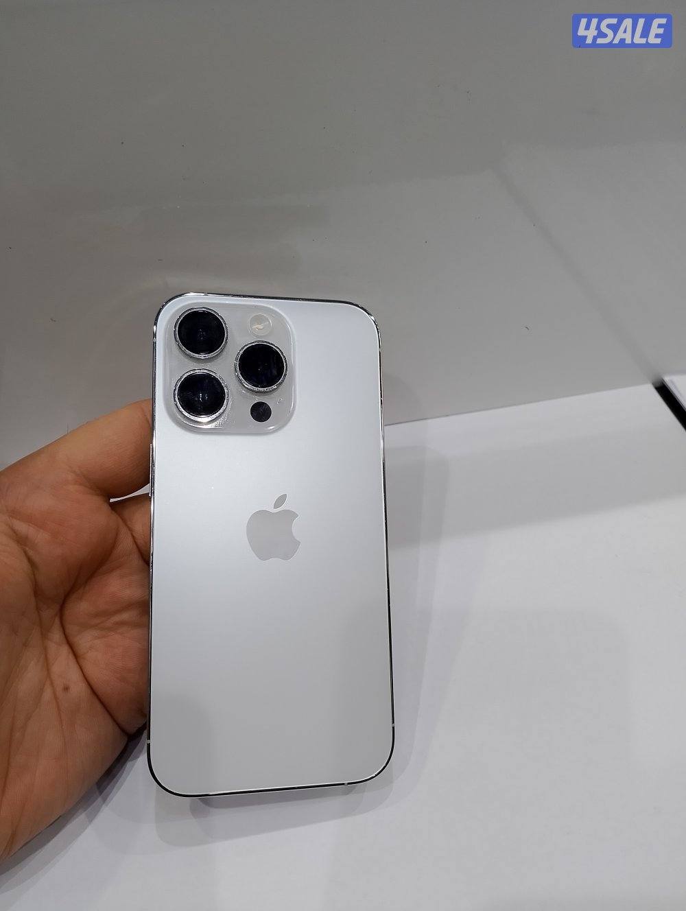 ايفون 14 برو 128 جيجا بطاريا 84%0