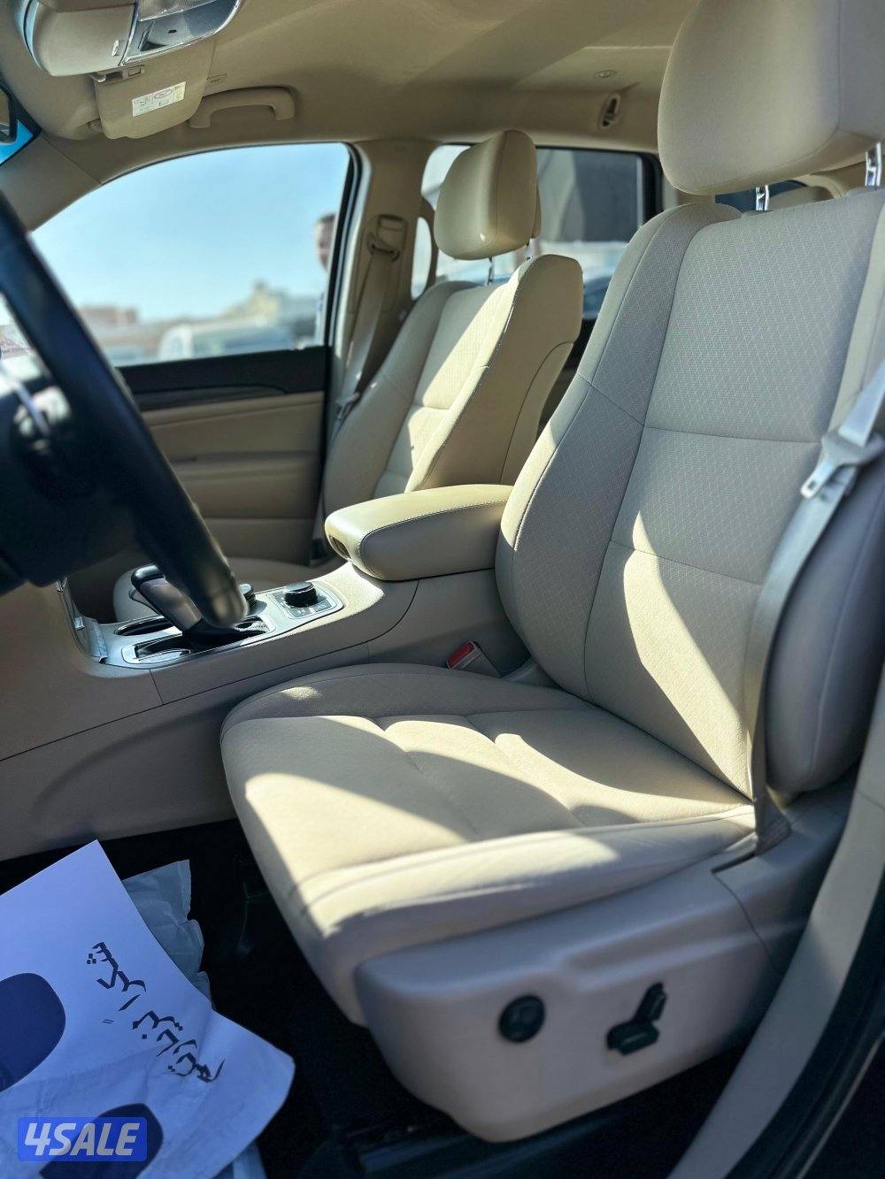 جراند شيروكي لاريدو الملا موديل 2021 عداد 1379