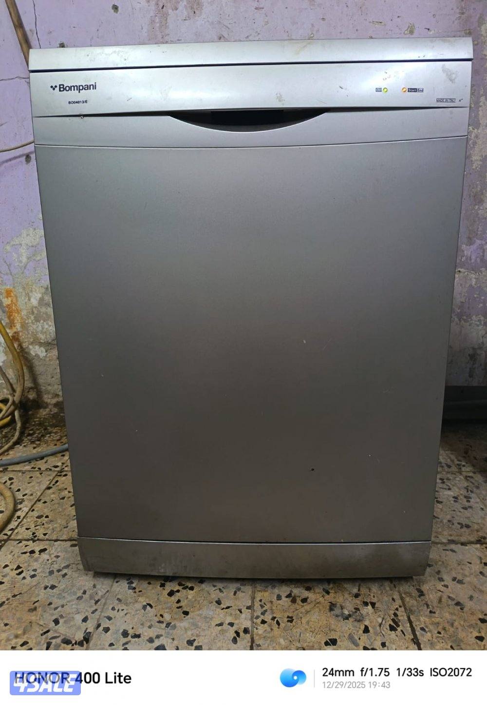 Dish washer available0