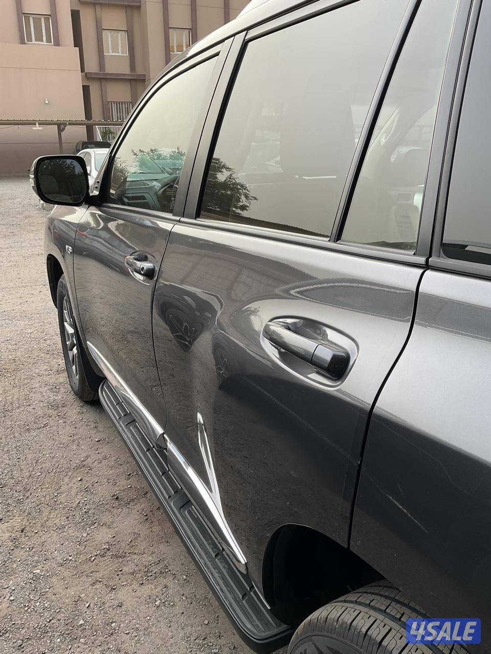 Prado 2019 full original paint sun roof 204000 KM just new3