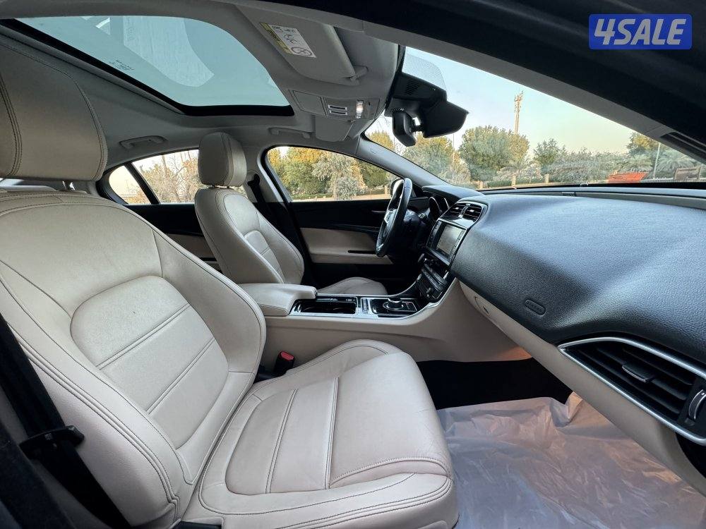 جاكور XE 2018 بحاله نظيفه جدا10