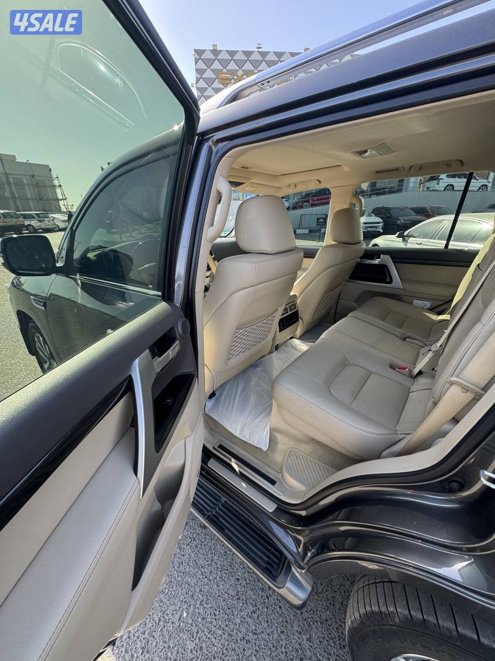 لاندكروزر VXR2