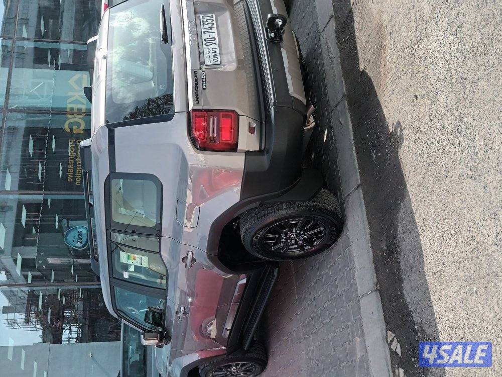 برادو  اصفار1