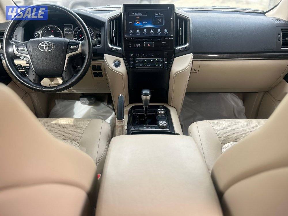 لاند كروزر GX.R-قراند تورينق .V8
موديل 2020
ماشى 171.000 k.m5